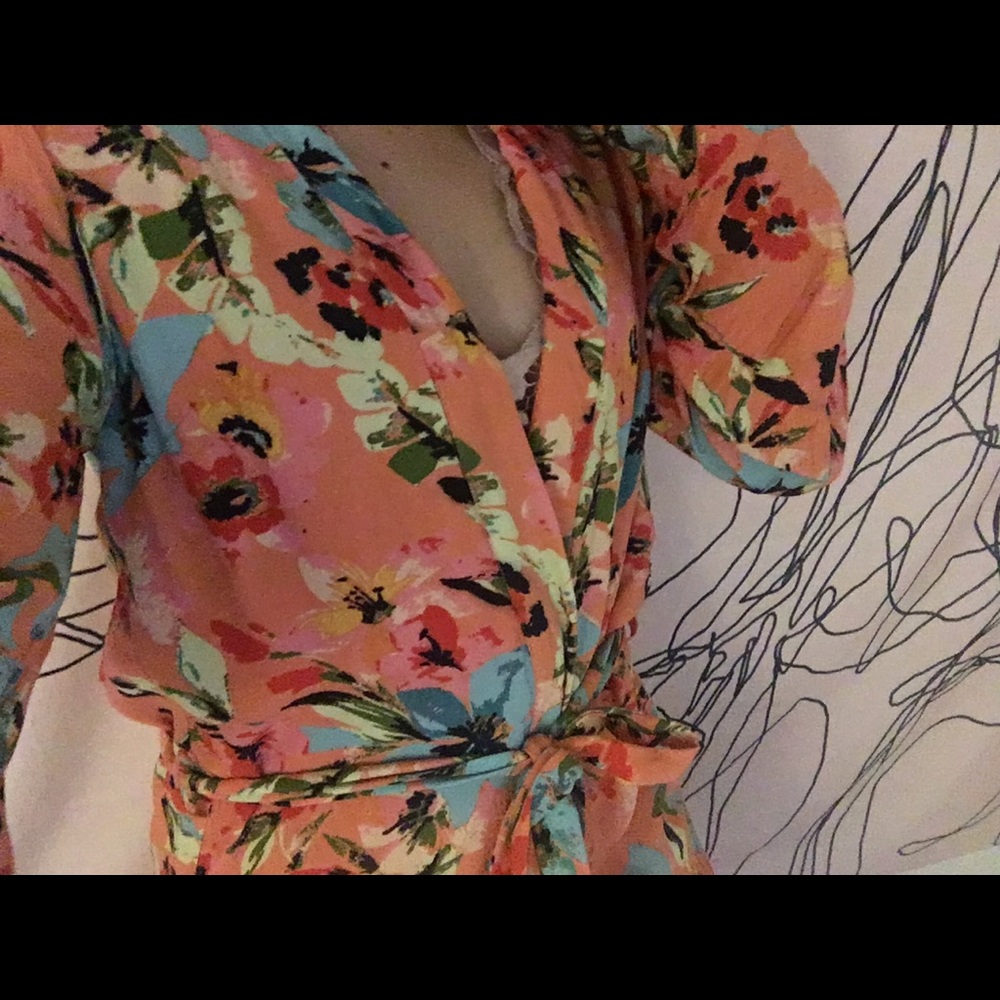 flower Pattern robe - Picture 2 of 2